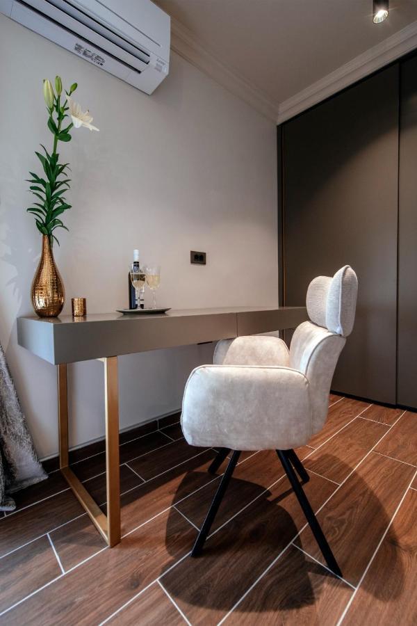 Luxury Rooms Vindemiae 扎达尔 外观 照片